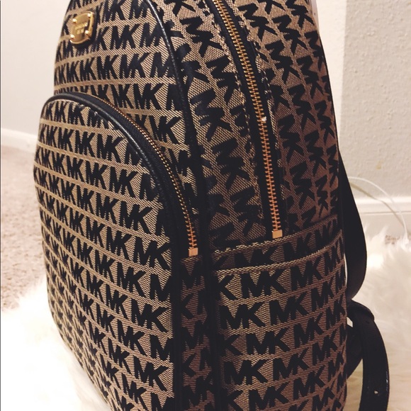 Michael Kors Abbey Large Backpack main image 4